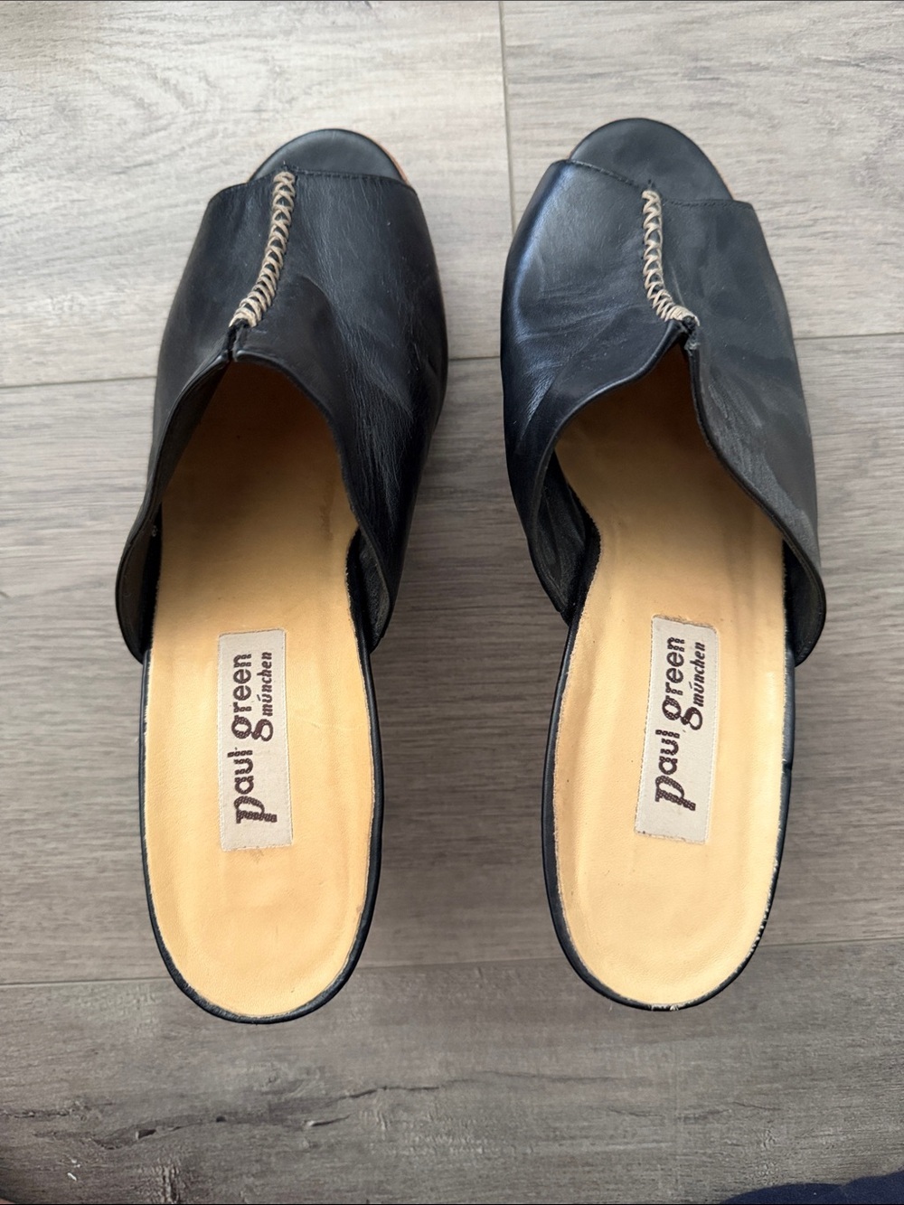 Paul Green Black Leather Open-Toe Mule with Braided Accent size 7
